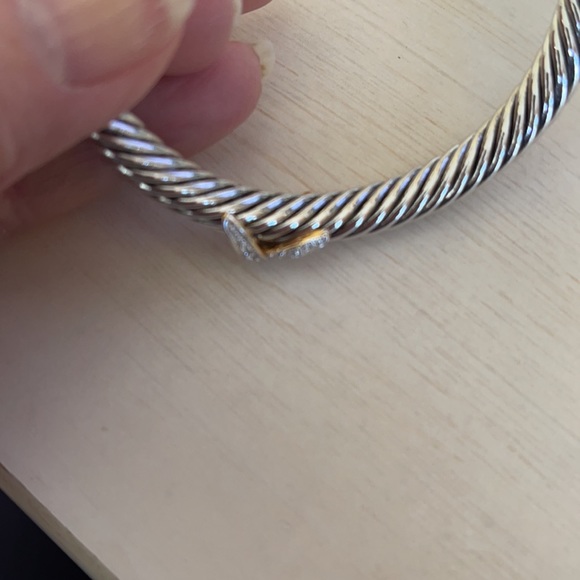 Pair Of Two-Toned Cable Style Bangles - Picture 8 of 9